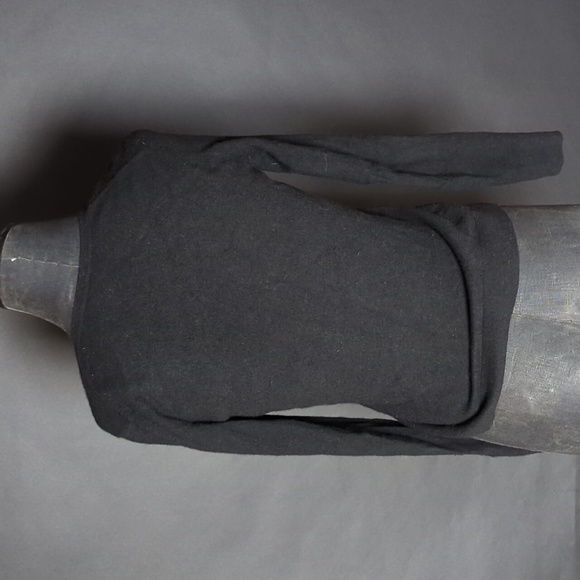 Ann Taylor V Neck Cashmere Sweater - Picture 4 of 5